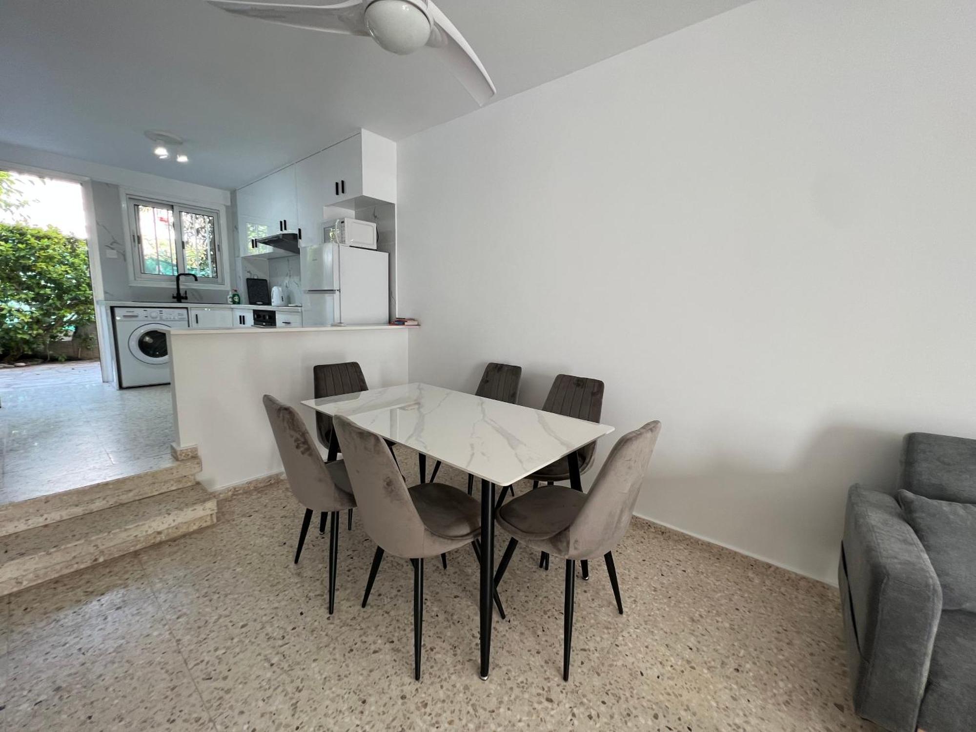 파포스 Natalia'S Townhouse, Margarita Gardens 003 빌라 외부 사진